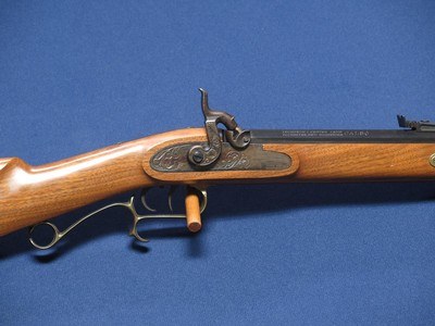 THOMPSON CENTER ARMS 50 CAL MUZZLELOADER - Image 1 of 8