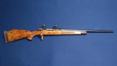 REMINGTON 722 243 WIN CUSTOM RIFLE - Image 2 of 7