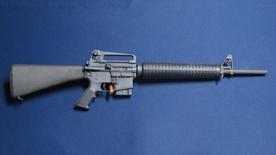 COLT MATCH TARGET COMPETITION HBAR 223 - Image 1 of 9