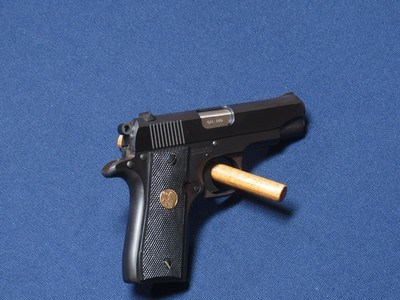 COLT GOVERNMENT MK IV 380 - Image 2 of 5