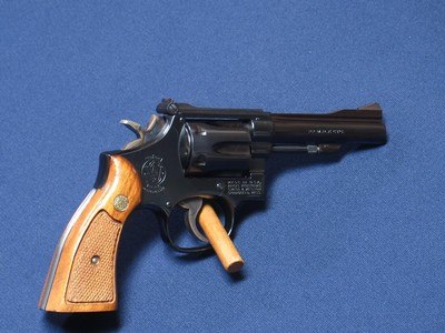 SMITH & WESSON 48-4 22 MRF - Image 3 of 6