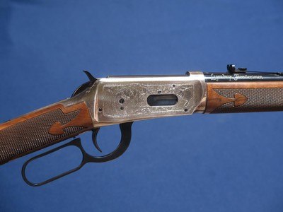 WINCHESTER 94 LEGENDARY FRONTIERSMAN 38-55 - Image 1 of 8
