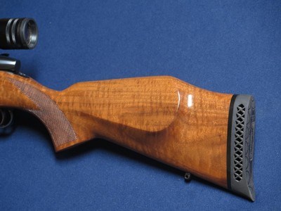 WEATHERBY MARK V 7MM WBY MAG - Image 6 of 8