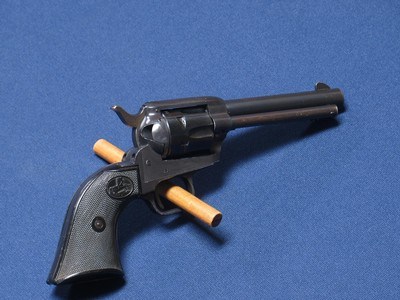COLT FRONTIER SCOUT 22 MAGNUM - Image 2 of 4