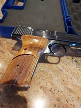 Smith & Wesson Model 41 - 5 of 11