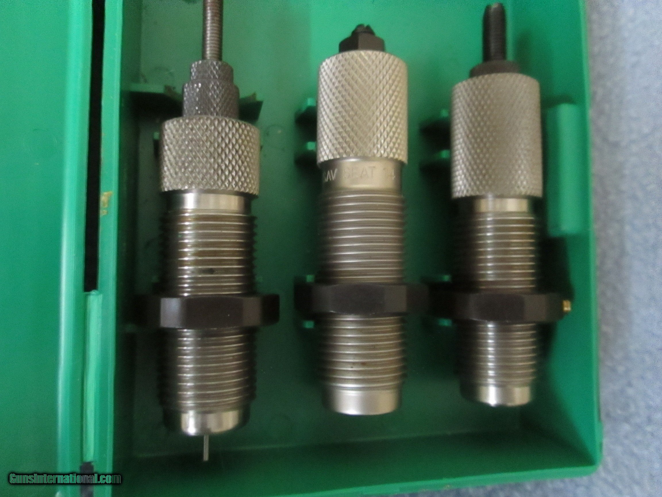 RCBS .250 SAVAGE DIES HORNADY NECK DIE AND 100 NEW WINCHESTER BRASS