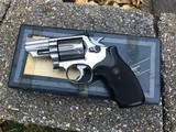 Smith & Wesson Model 66 Stainless Combat .357 Magnum w/2 1/2 inch barrel-excellent! - 2 of 4