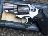 Smith & Wesson Model 66 Stainless Combat .357 Magnum w/2 1/2 inch barrel-excellent! - 1 of 4