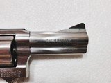 Smith & Wesson Model 60-15 Stainless EUC - 3 of 9