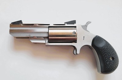 North American Arms Black Widow .22 Long Rifle - USED