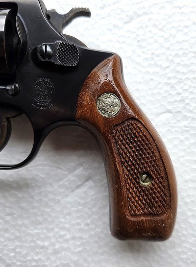 Smith & Wesson Model 36 - No Dash - .38 S&W Spl - Image 6 of 12
