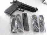 Lots of 3 or more Taurus PT92 PT99 Magazines 15 Shot 9mm Asian Blue Steel NIB PT-92 PT-99 Clip for PT92C can be fitted for PT911 PT915 PT917 - 2 of 8