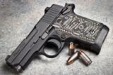 Sig P938 Nightmare 9mm Factory 7 Shot Magazines Stainless Steel Polymer Finger Rest Sig-Sauer Sig Arms
- 7 of 11
