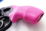 Grips S&W J Frame Round Hogue Bantam Boot Pink GR61007 Smith & Wesson Chiefs Special
- 6 of 12