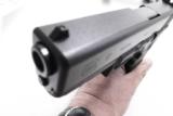 Glock 9mm model 17 Auto 18 Shot with w/2 High Capacity Magazines Generation 3 NIB - 5 of 13