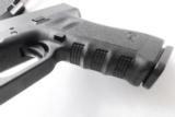 Glock 9mm model 17 Auto 18 Shot with w/2 High Capacity Magazines Generation 3 NIB - 10 of 13