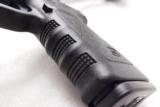 Glock 10mm Model 20 Slim Frame 16 Shot with 2 15 round magazines NIB M20 PF2050203 - 9 of 13