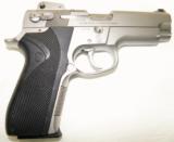 S & W M4006 .40 S&W - 1 of 2