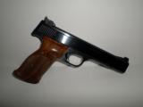 Smith & Wesson Model 41 Cal. 22 Pistol - 5 of 12