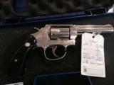 Smith & Wesson Model 65-6 .357 Stainless AS NEW - 7 of 9
