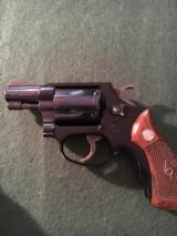 Smith & Wesson Model 37 Chiefs Special Airweight - 1 of 11