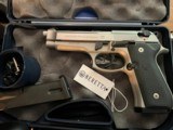 Beretta 96 .40 S&W INOX STAINLESS STEEL (LNIB) - 1 of 12
