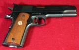 Colt Gold Cup National Match 1911 .45
- 2 of 6
