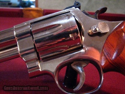 Smith & Wesson 29-2  - Image 6 of 11