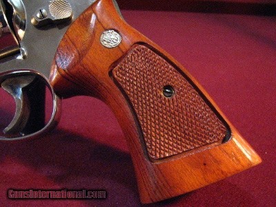 Smith & Wesson 29-2  - Image 7 of 11