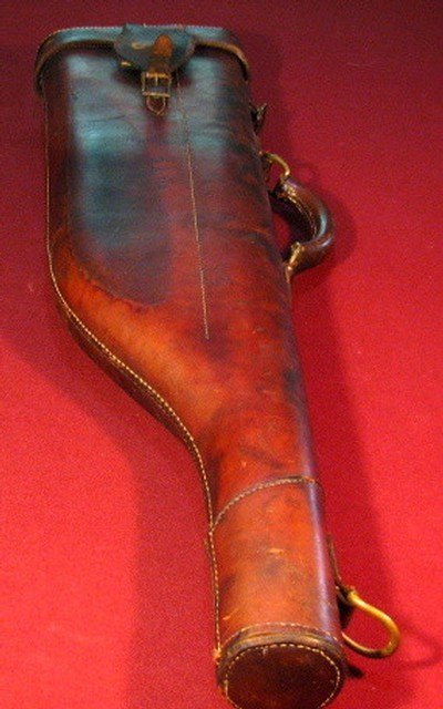 Abercrombie & Fitch Leg of
Mutton Case