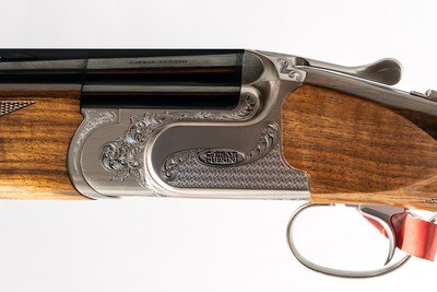 Caesar Guerini Invictus I Sporting 12 GA 32 IN