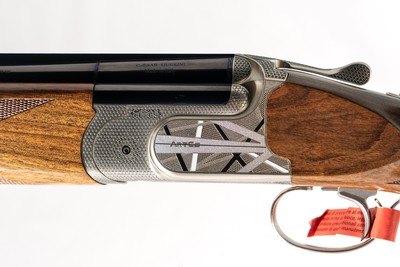 Caesar Guerini Invictus Artco Sporting Specialist 12 GA 34 IN