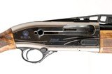 Beretta A400 Xcel Multitarget with Kick-Off 12 GA 30 IN Wood/Silver - 2 of 11