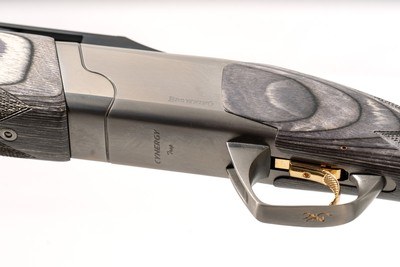 Browning Cynergy Trap Unsingle Combo 12 GA 32 IN / 34 IN - Image 6 of 11