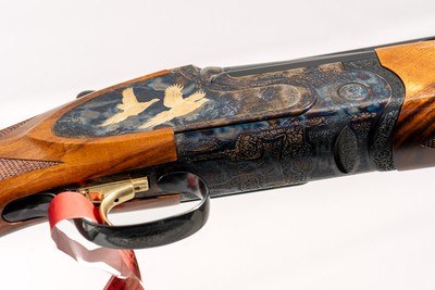 Caesar Guerini Magnus Ascent Sporting Limited 12 GA 32 IN Left Hand ADJ - Image 5 of 11