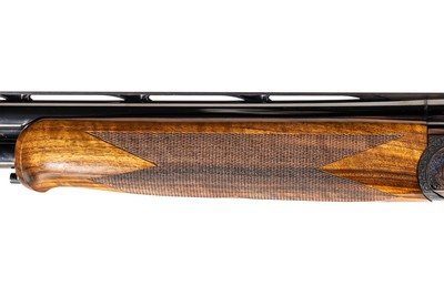 Caesar Guerini Magnus Sporting Limited 12 GA 32 IN - Image 8 of 11