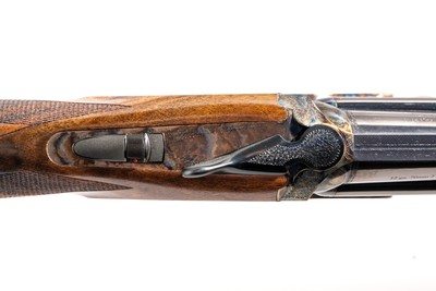 Caesar Guerini Magnus Sporting Limited 12 GA 32 IN - Image 11 of 11