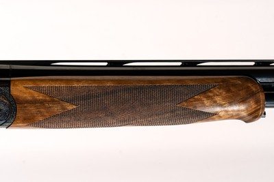 Caesar Guerini Magnus Sporting Limited 12 GA 32 IN - Image 7 of 11