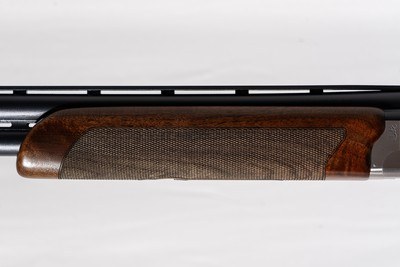 Browning Citori 825 Sporting Adj Stock 12 GA 32 IN - Image 2 of 11