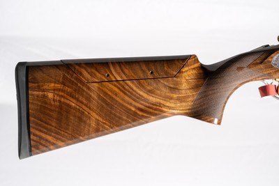 Caesar Guerini Invictus V Sporting Gold Specialist 12 GA 34 IN Adj Stock - Image 3 of 11