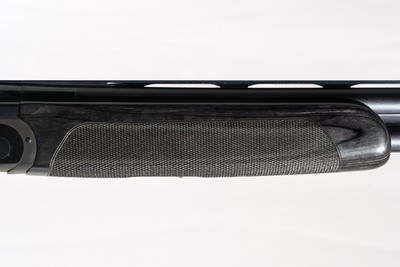 Beretta 688 Performance with BFAST 12 GA 32 IN Laminated Wood/Blued - Image 11 of 11