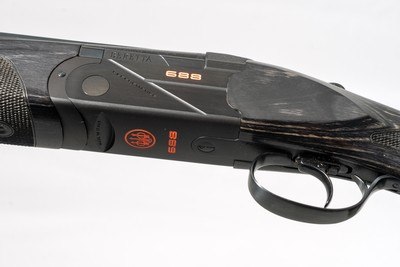 Beretta 688 Performance with BFAST 12 GA 32 IN Laminated Wood/Blued - Image 10 of 11