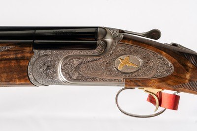 Caesar Guerini Invictus V Sporting Gold Specialist 12 GA 34 IN Adj Stock - Image 1 of 11