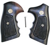 Colt Python Checkered Tigerwood Grips With Medallions - 1 of 1