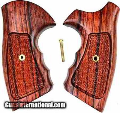 Smith & Wesson J Frame Combat
Rosewood Grips, Checkered