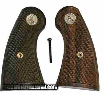 Colt New Service 1917 Walnut Checkered Grips W/Medallions