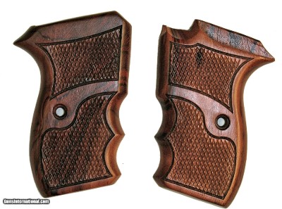 Bersa Thunder .380 Rosewood Combat Grips