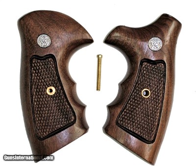 Smith & Wesson J Frame Walnut Combat Grips