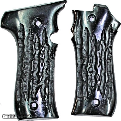 Llama III & IIIA Small Frame Imitation Jigged Buffalo Horn Grips