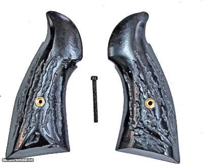 Ruger Security Six Revolver Imitation Jigged Buffalo Horn Grips